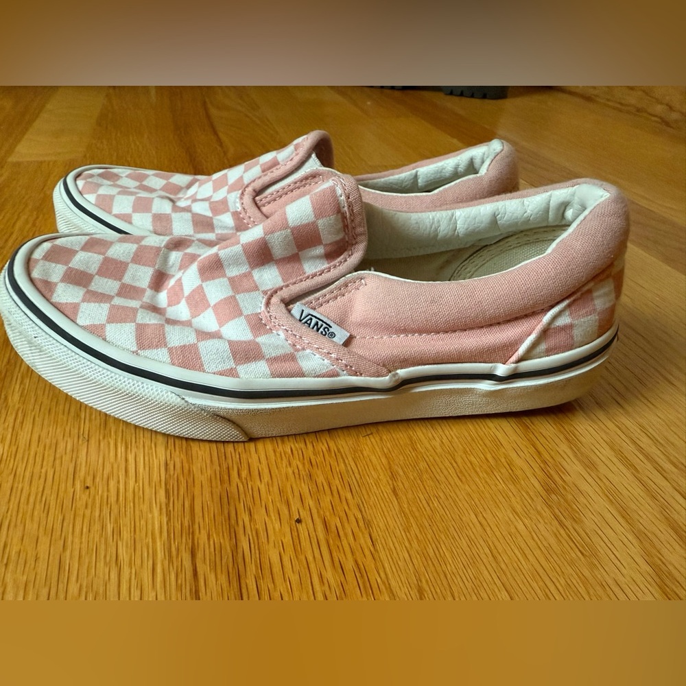 girls vans sneakers